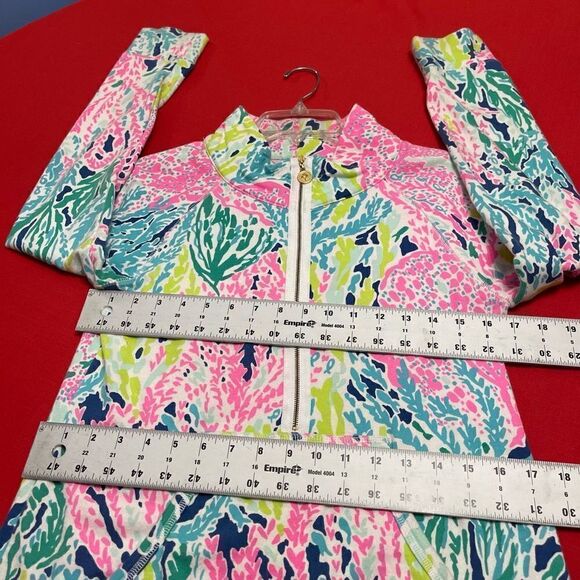 Lilly Pulitzer Let’s Cha Cha Popover Sweatshirt Size Small - Picture 2 of 9